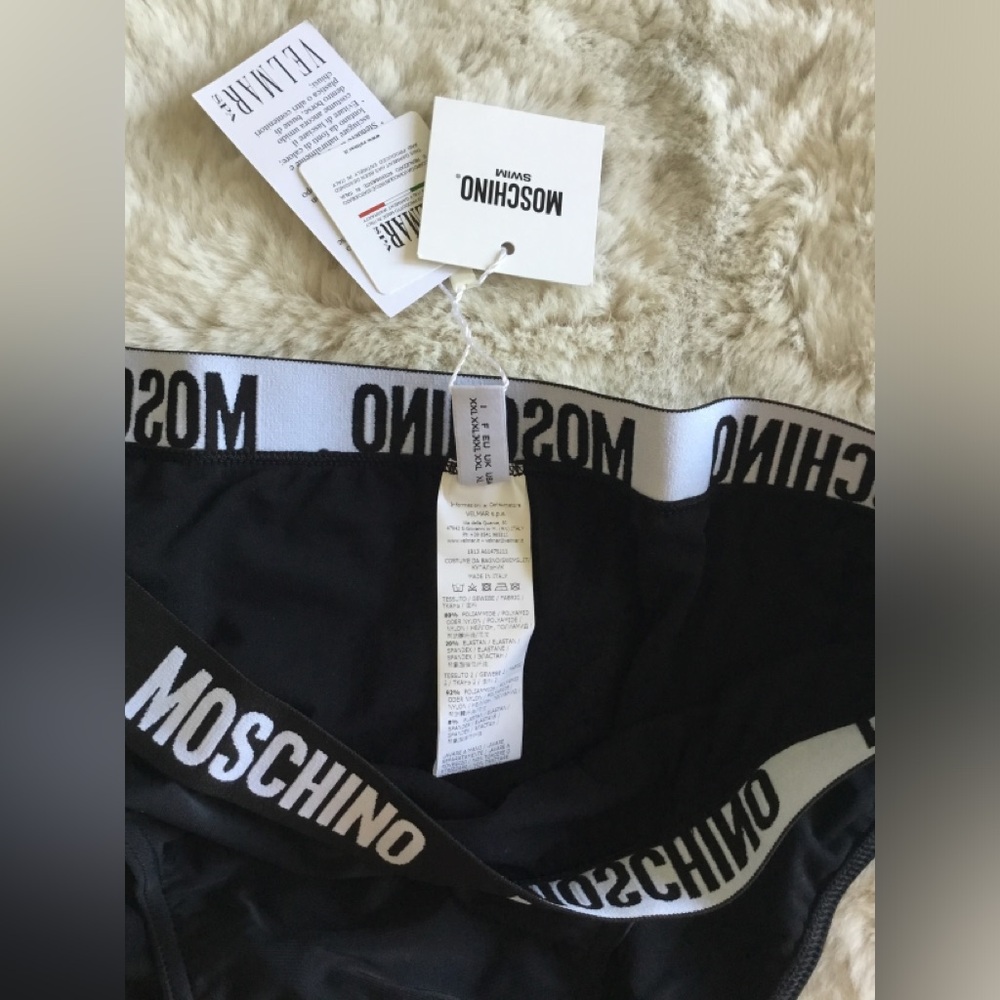 NWT Men’s Moschino Speedo Swim Briefs - Picture 3 of 9